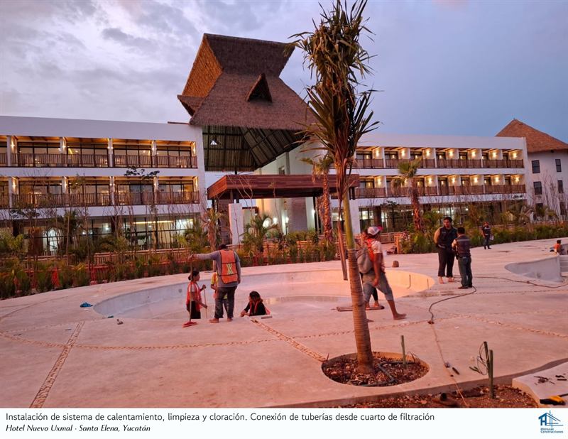 Instalación de sistema de calentamiento, limpieza y cloración; conexión de tuberías desde cuarto de filtración — Hotel Nuevo Uxmal · Santa Elena, Yucatán